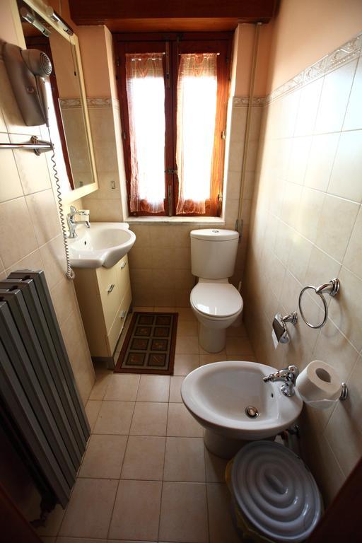 Casa Albergo La Terza Stella Agira Номер фото