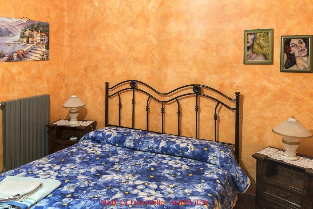 Casa Albergo La Terza Stella Agira Экстерьер фото